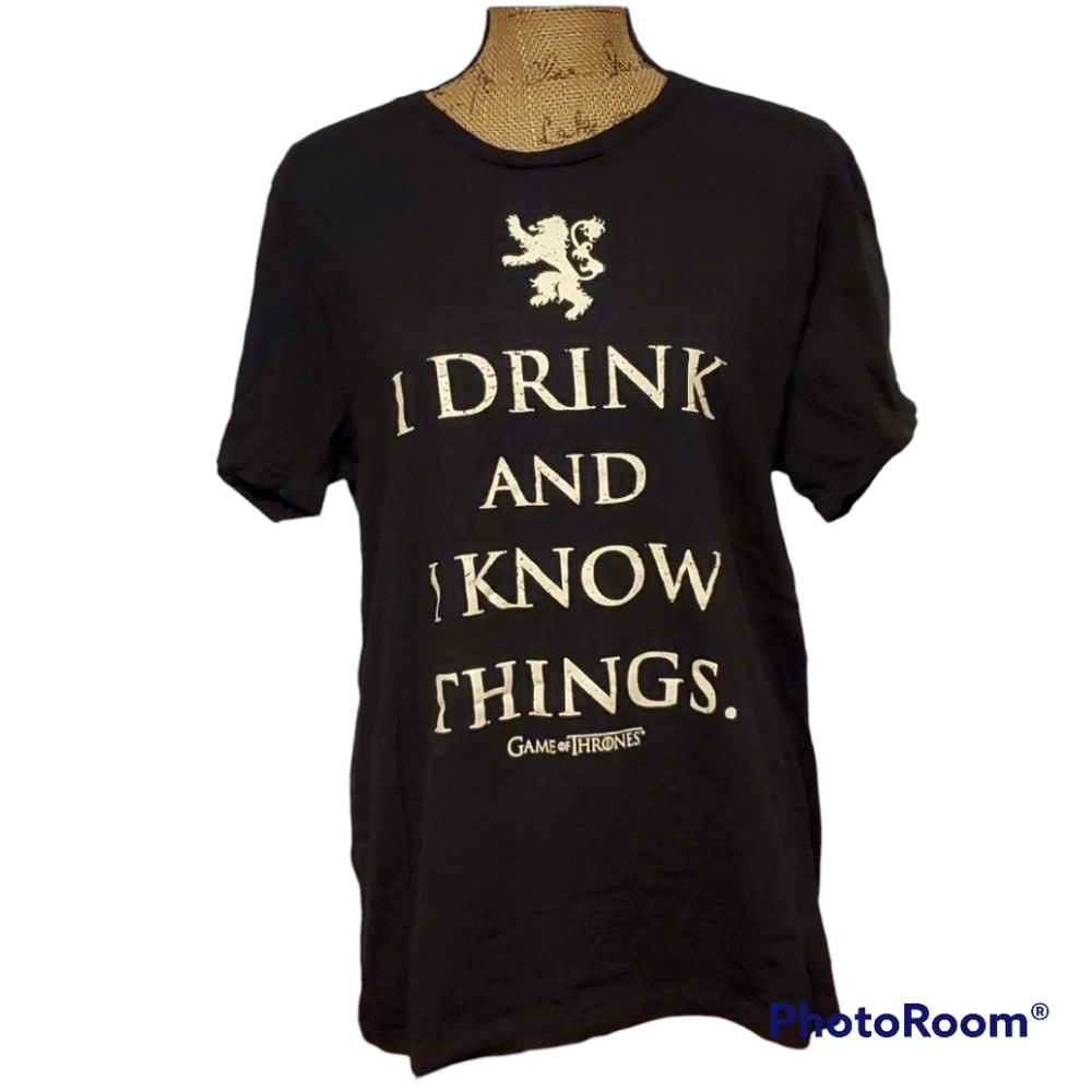 Game of Thrones black short sleeve  graphic tee 'I drink and I know things' XL